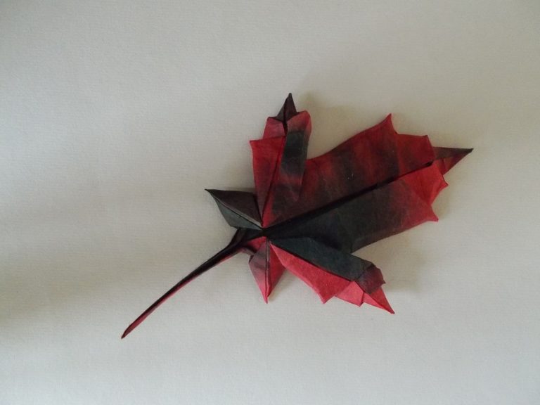 Canadian Themed Origami to Celebrate Canada’s 150th Birthday