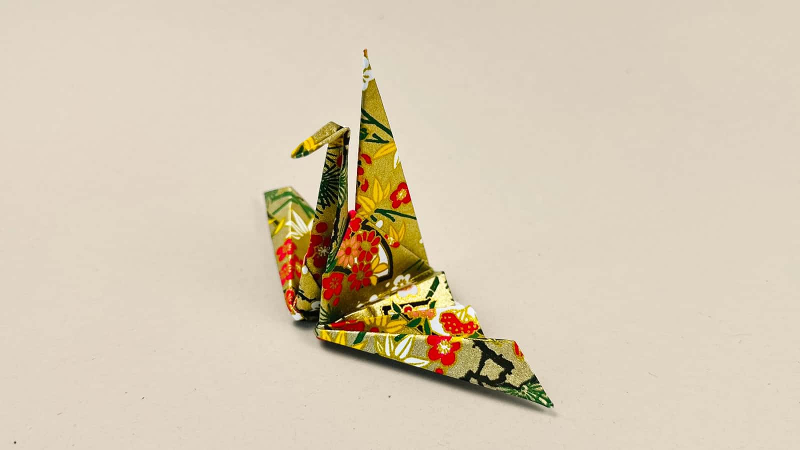 origami sitting crane