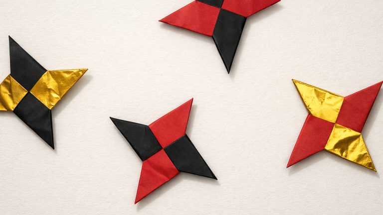 how to make an origami ninja star
