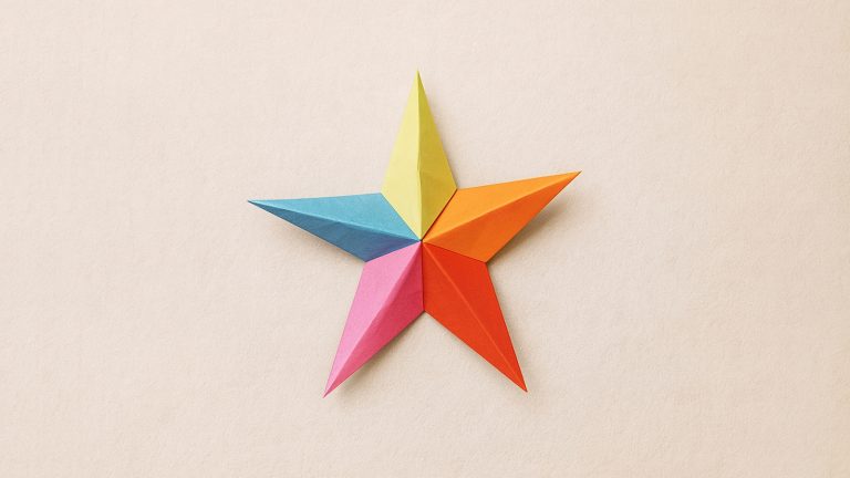 how to make an origami 5-pointed star