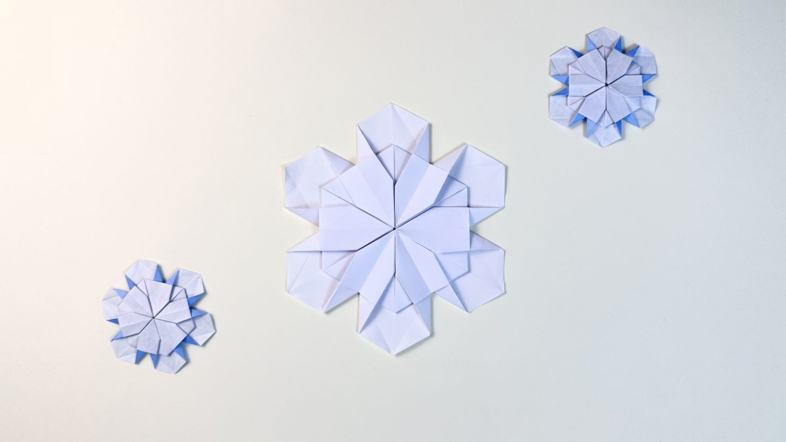 How to Fold an Origami Snowflake: Step-by-Step Instructions