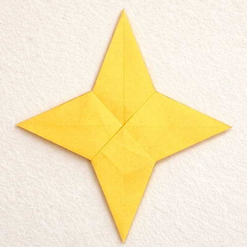 easy origami 4-pointed star