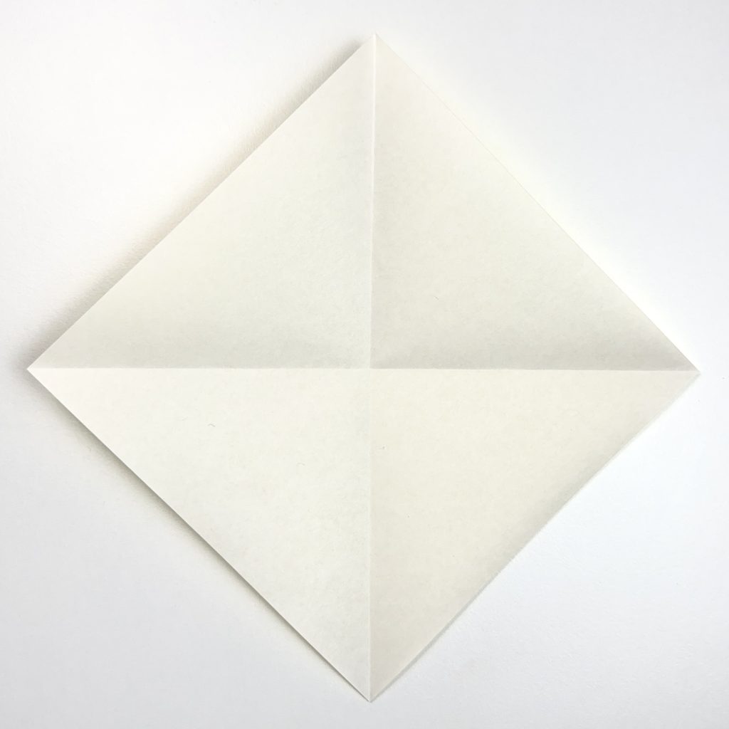 origami 4-pointed star step 1