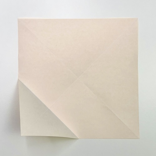 origami pajarita step 2