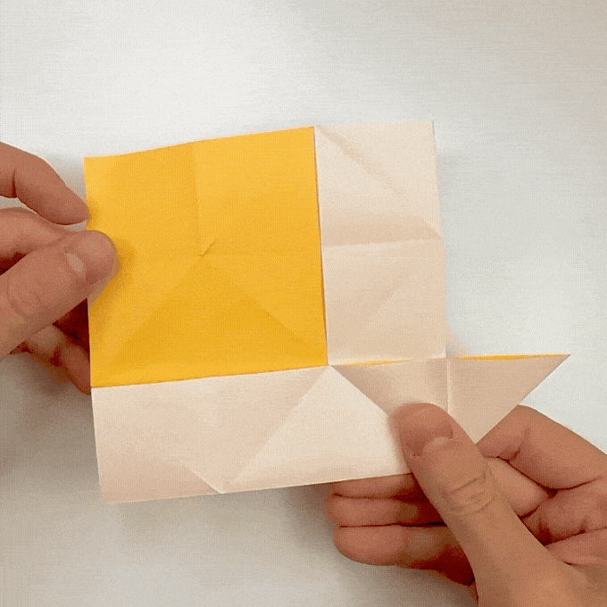 origami pajarita step 9