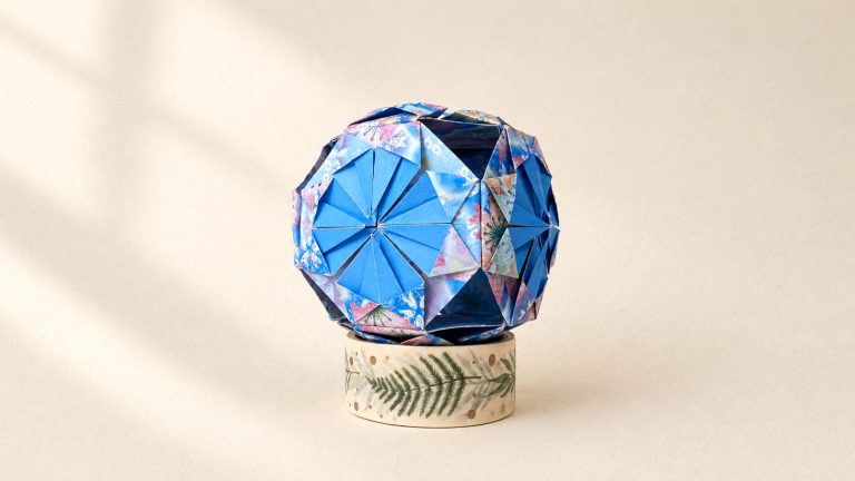 origami kusudama chrysanthemum