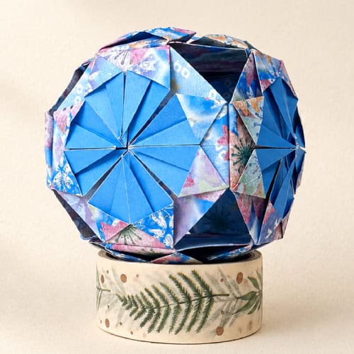 origami kusudama chrysanthemum