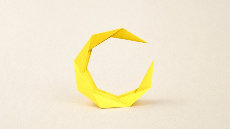 origami moon